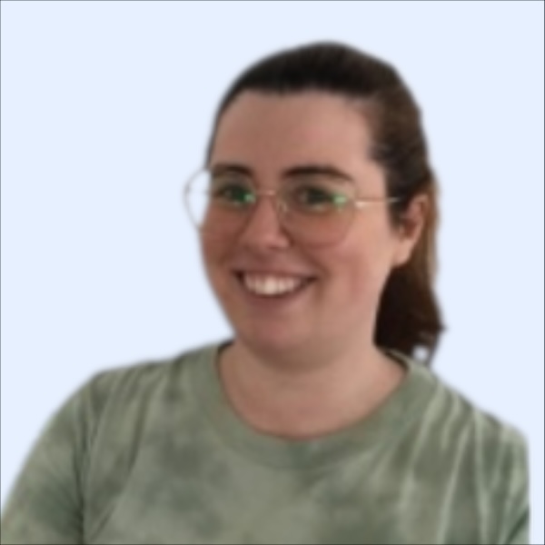 Vanessa, Educator